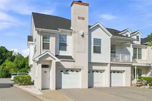 208 Adams Pointe Blvd, Adams Township, PA 16046 - Photo 1