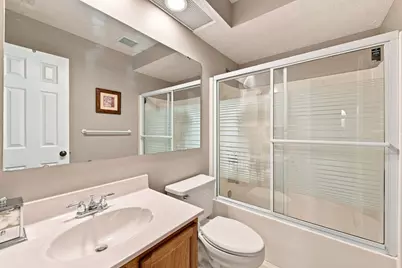 305 Farmcrest, North Fayette, PA 15071 - Photo 37