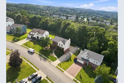 305 Farmcrest, North Fayette, PA 15071 - Photo 7