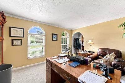 305 Farmcrest, North Fayette, PA 15071 - Photo 25