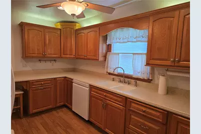 308 South Dr, Middlesex Township, PA 16059 - Photo 3