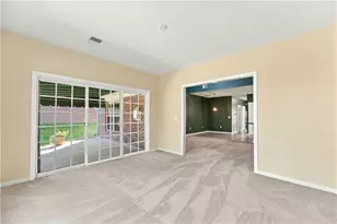 425 River Gln Dr, Baden, PA 15005 - Photo 23