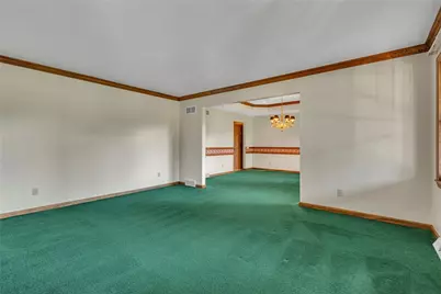 139 Radcliff, Center Township, PA 15001 - Photo 15