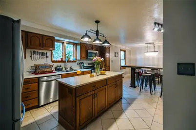 4 Barrington Dr, Pittsburgh, PA 15209 - Photo 9