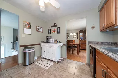 1135 Oblock Rd, Pittsburgh, PA 15239 - Photo 11