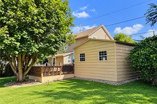 152 N Haft St, Houston, PA 15342 - Photo 1