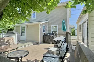 152 N Haft St, Houston, PA 15342 - Photo 3