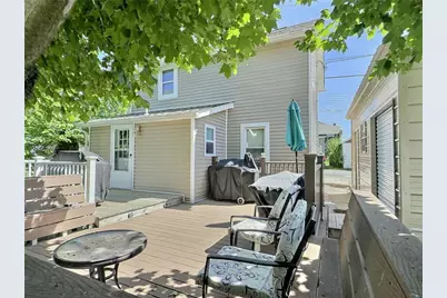 152 N Haft St, Houston, PA 15342 - Photo 3