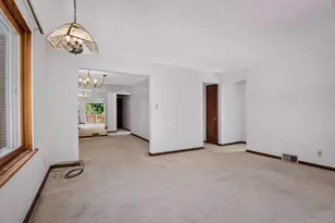 109 Marlboro Dr, New Kensington, PA 15068 - Photo 13