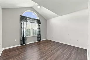 1010 Sunnyfield Ct, Penn Twp, PA 15636 - Photo 17