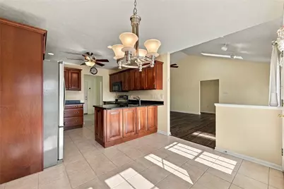 1010 Sunnyfield Ct, Penn Twp, PA 15636 - Photo 9