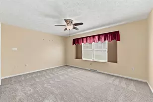 1010 Sunnyfield Ct, Penn Twp, PA 15636 - Photo 13