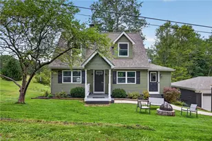 695 Pittsburgh Rochester Rd, Marshall, PA 15005 - Photo 1
