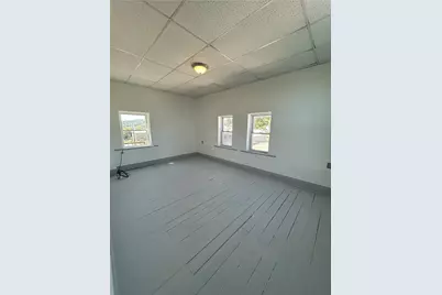 192 W High St, Franklin Township, PA 15370 - Photo 7