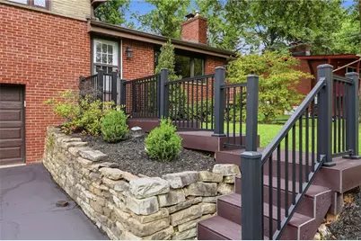 624 Fort Couch Rd, Pittsburgh, PA 15241 - Photo 5