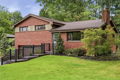 624 Fort Couch Rd, Pittsburgh, PA 15241 - Photo 7