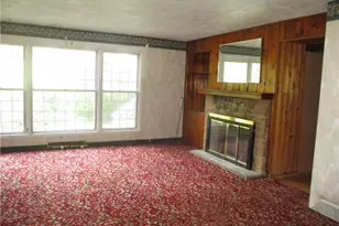 201 Banbury Ln, Harrison Township, PA 15065 - Photo 3