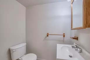 408 Parkwood Dr, Cranberry Township, PA 16066 - Photo 29
