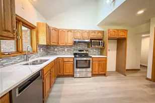 102 Rittswood Dr, Twp of But NE, PA 16001 - Photo 3