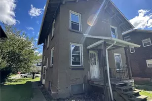 344 Shenango Blvd, Farrell, PA 16121 - Photo 11