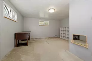 2724 Dwight Ave, Pittsburgh, PA 15216 - Photo 7
