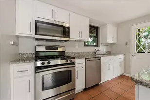 2724 Dwight Ave, Pittsburgh, PA 15216 - Photo 15