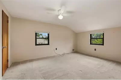 2724 Dwight Ave, Pittsburgh, PA 15216 - Photo 19