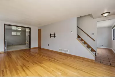 2724 Dwight Ave, Pittsburgh, PA 15216 - Photo 3