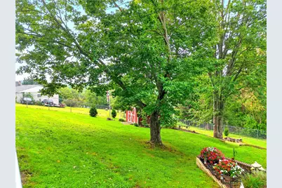 223 Lenkey Rd, Vanderbilt, PA 15486 - Photo 7