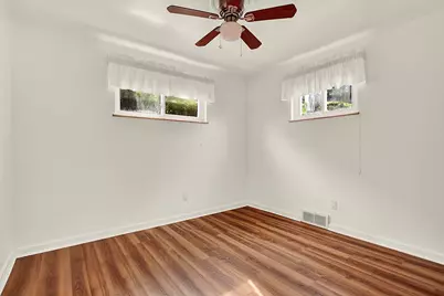 209 E Fairmont Ave, Trafford, PA 15085 - Photo 13