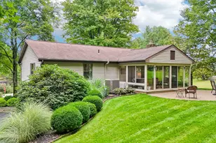 282 N Garfield Ave, Mars, PA 16046 - Photo 9