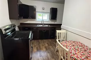 405 Washington St, Indiana Boro, PA 15701 - Photo 9