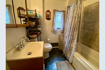 915 Main St, Derry Township, PA 15650 - Photo 23