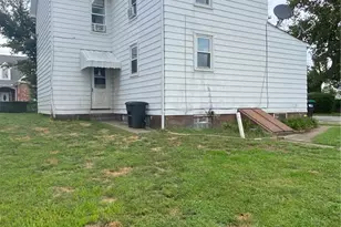 915 Main St, Derry Township, PA 15650 - Photo 3