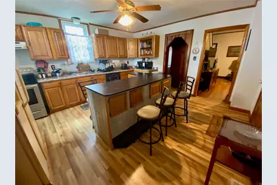 915 Main St, Derry Township, PA 15650 - Photo 13