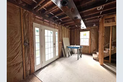 7651 Pennsylvania Ave, North Huntingdon, PA 15501 - Photo 7