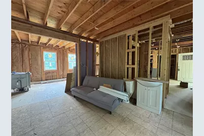 7651 Pennsylvania Ave, North Huntingdon, PA 15501 - Photo 11