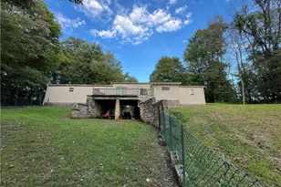 1567 Pulaski Mercer Rd, East Lackawannock Township, PA 16137 - Photo 5