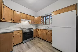 620 Broadway Ave, Stowe Township, PA 15136 - Photo 3