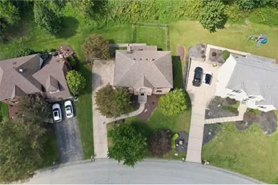 221 William Dr, North Strabane, PA 15317 - Photo 33