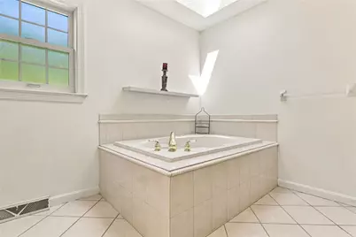 221 William Dr, North Strabane, PA 15317 - Photo 19