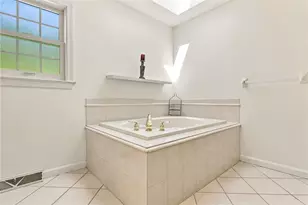 221 William Dr, North Strabane, PA 15317 - Photo 19