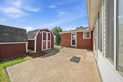 9428 Saratoga Dr, Pittsburgh, PA 15237 - Photo 21