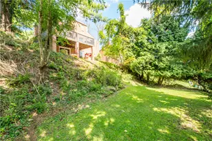 126 Senate Dr, Pittsburgh, PA 15236 - Photo 33