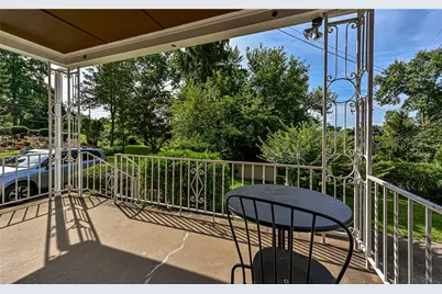 105 Orchard Spring Rd, Scott Township, PA 15220 - Photo 7