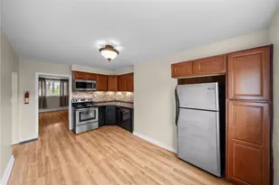 1824 St Paul St, Pittsburgh, PA 15203 - Photo 5