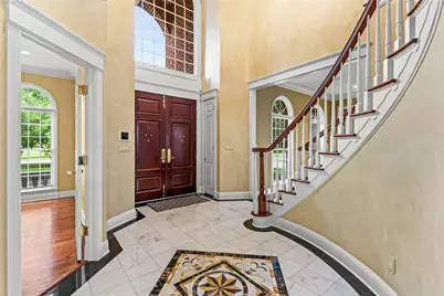 218 Canterwood Dr, Peters Township, PA 15367 - Photo 5