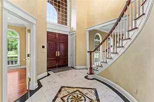 218 Canterwood Dr, Peters Township, PA 15367 - Photo 5
