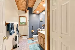 204 Kreinbrook Hill Rd, Bullskin Township, PA 15610 - Photo 17