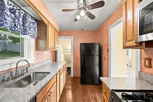 24 Wheeler Ave, Pittsburgh, PA 15205 - Photo 13
